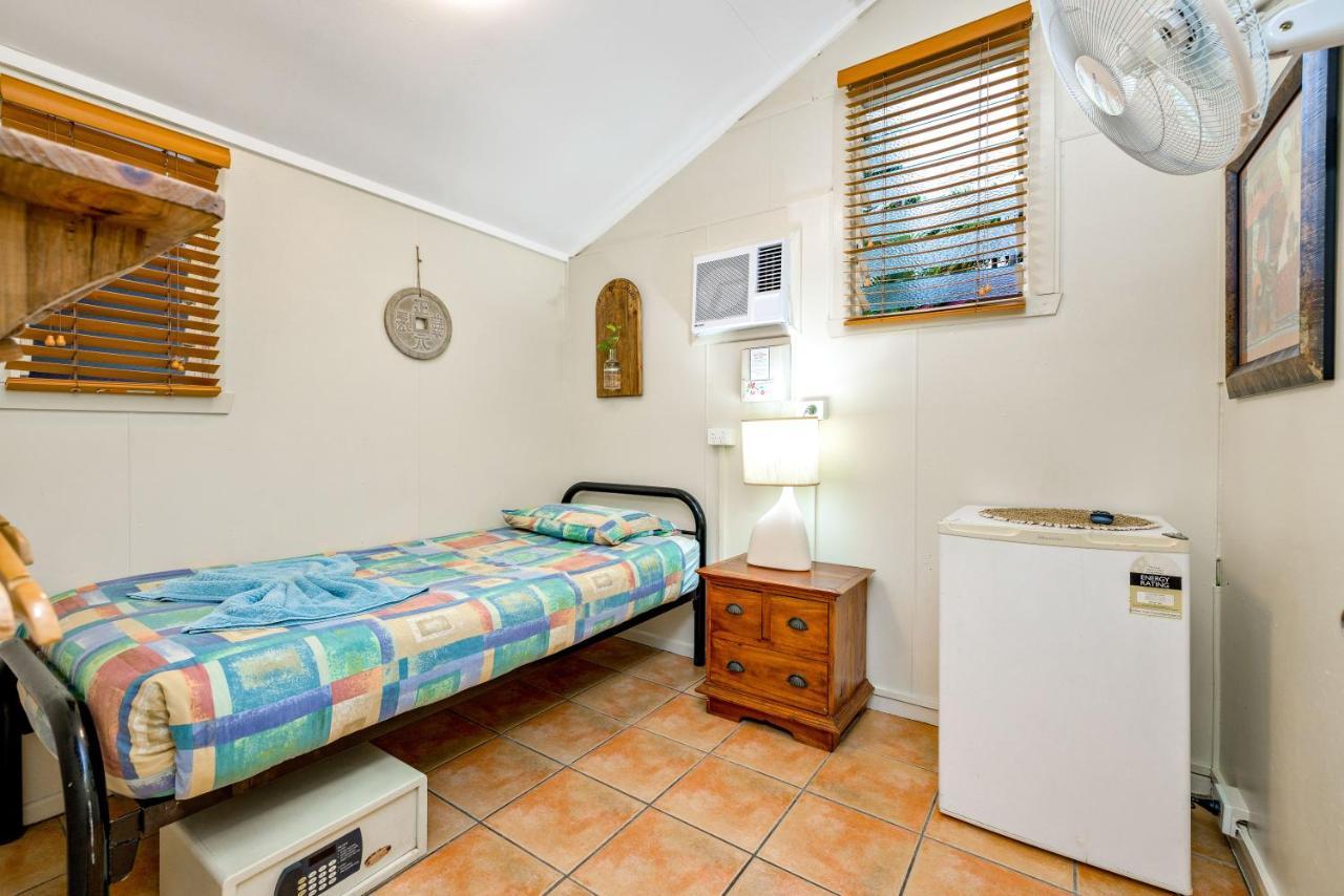 Travellers Oasis Pansiyon Cairns Dış mekan fotoğraf