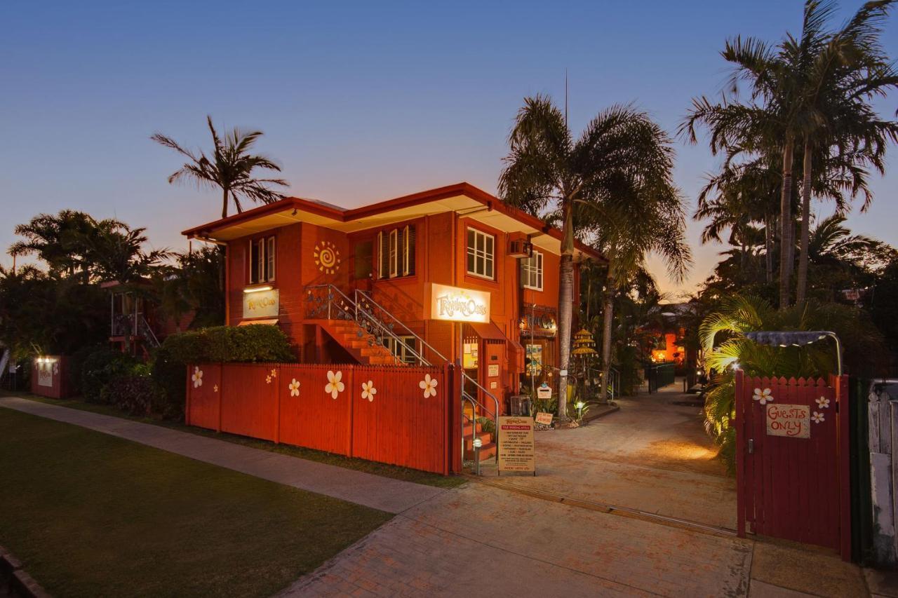 Travellers Oasis Pansiyon Cairns Dış mekan fotoğraf The Red House, 2015